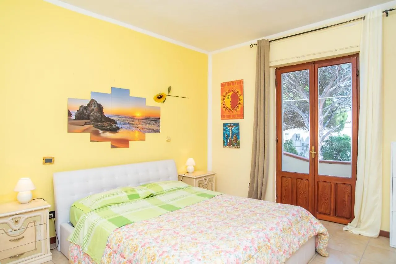 Appartamento Casa al mare a La Caletta 0*,  Italia